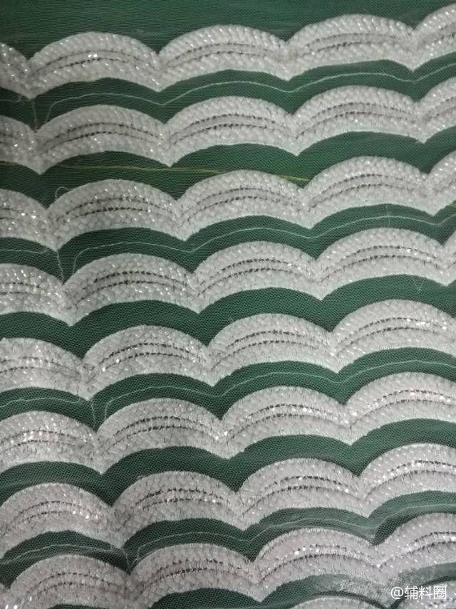 汕头花边厂家可生产珠子绣 珠片绣 绳子绣 珠链绣 水溶浮花 网布热 辅料圈