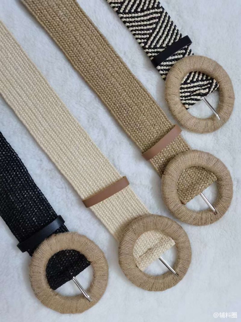 本厂专生产各种服饰皮具，如：真皮皮带时装腰带织带吊带